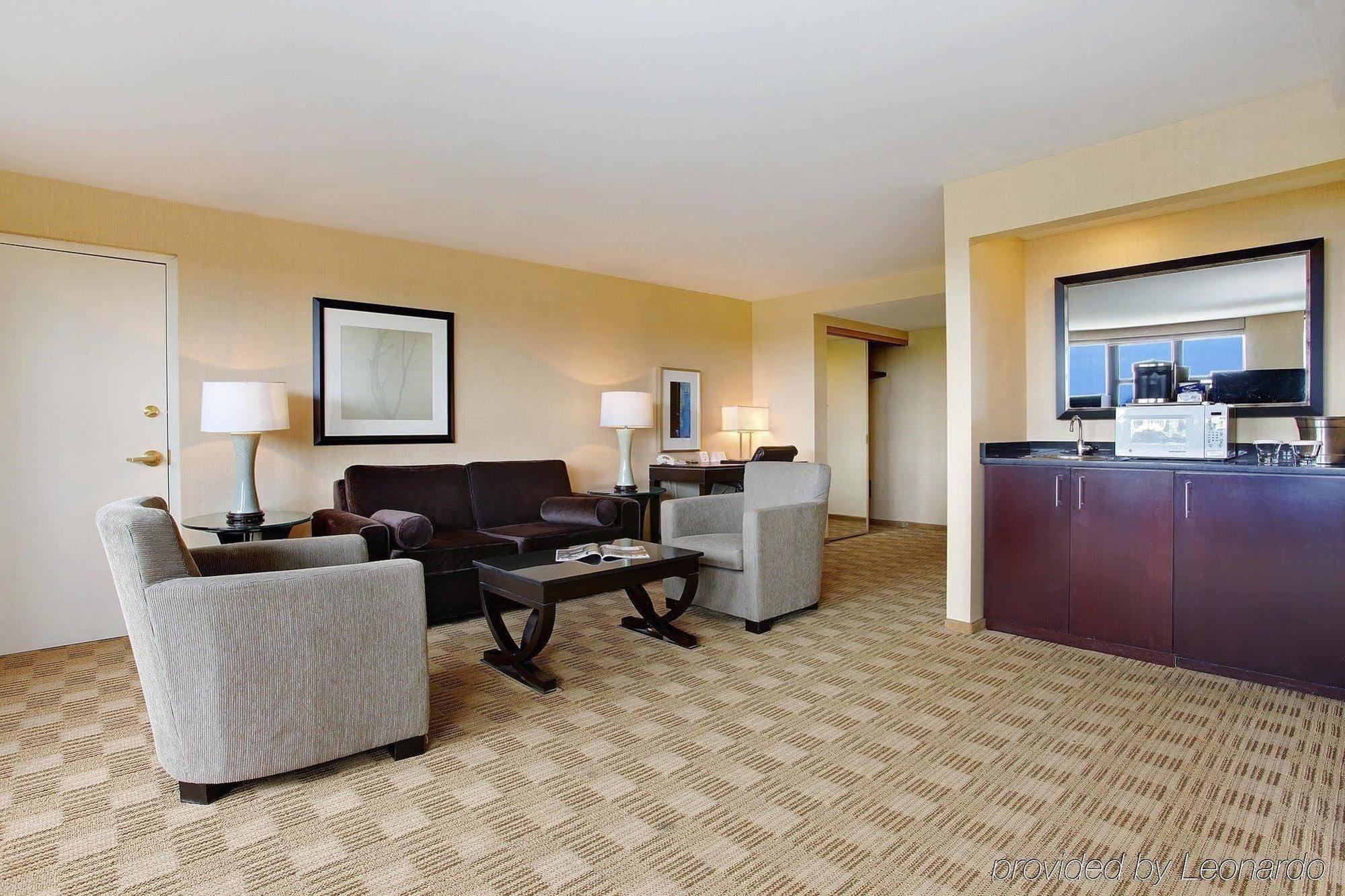 Hotel The Saratoga Hilton Saratoga Springs Pokój zdjęcie